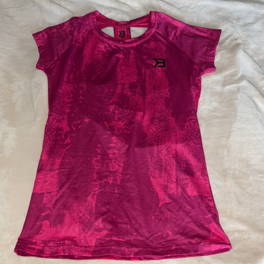 Better Bodies T-shirt with back cut-outs, size small, pink. Lightly used.